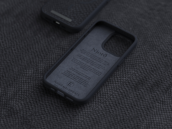 NORDIC ELEMENTS Salmon Case iPhone 13 Pro Grey