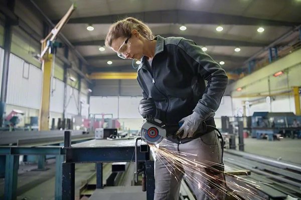 Bosch GWS 17-125 TS Professional -kulmahiomakone, akuton