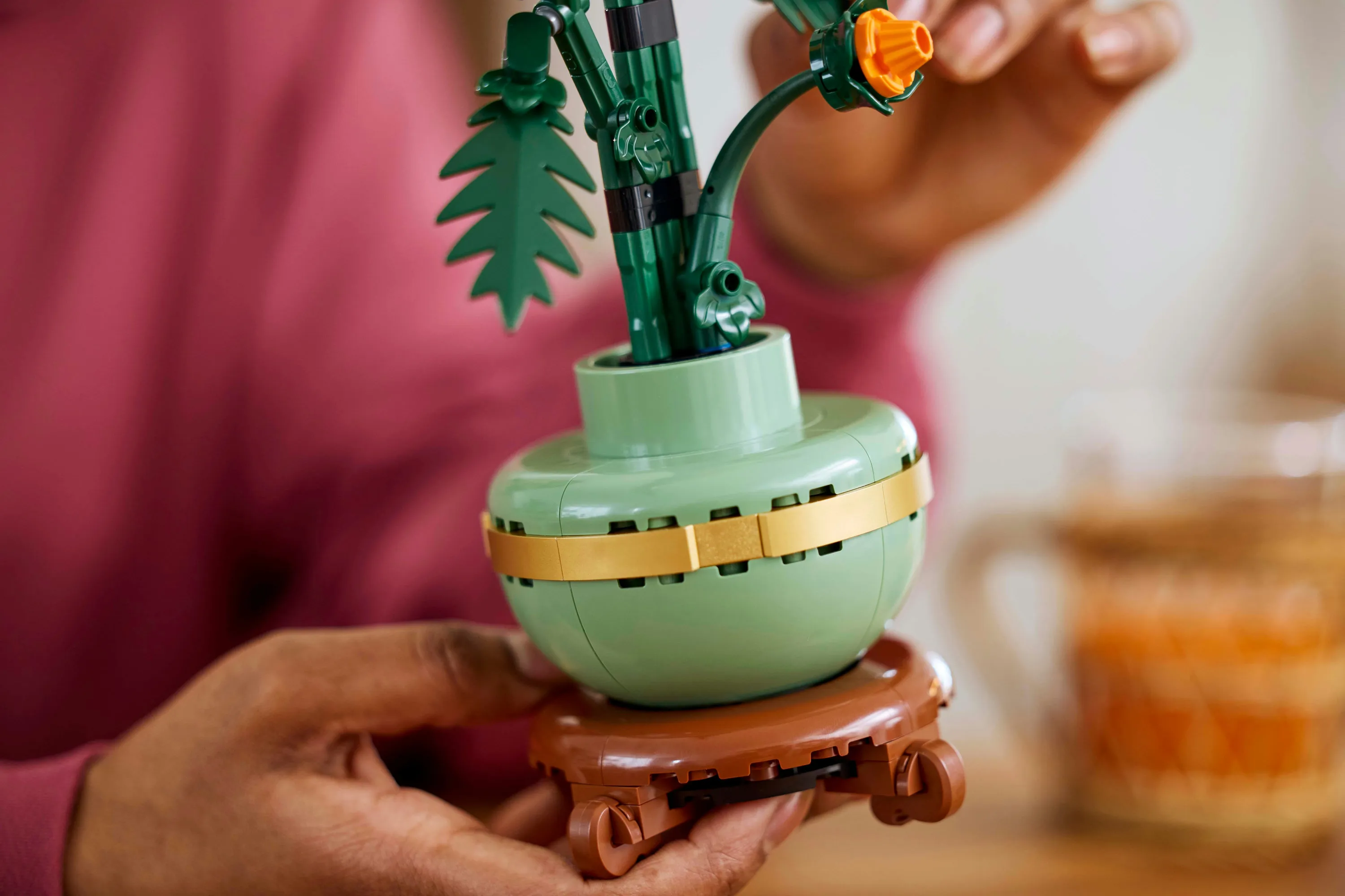 LEGO Icons Chrysanthemum 10368