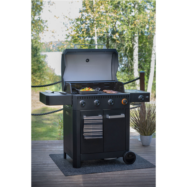 Mustang Gasolgrill Connoisseur 4+1