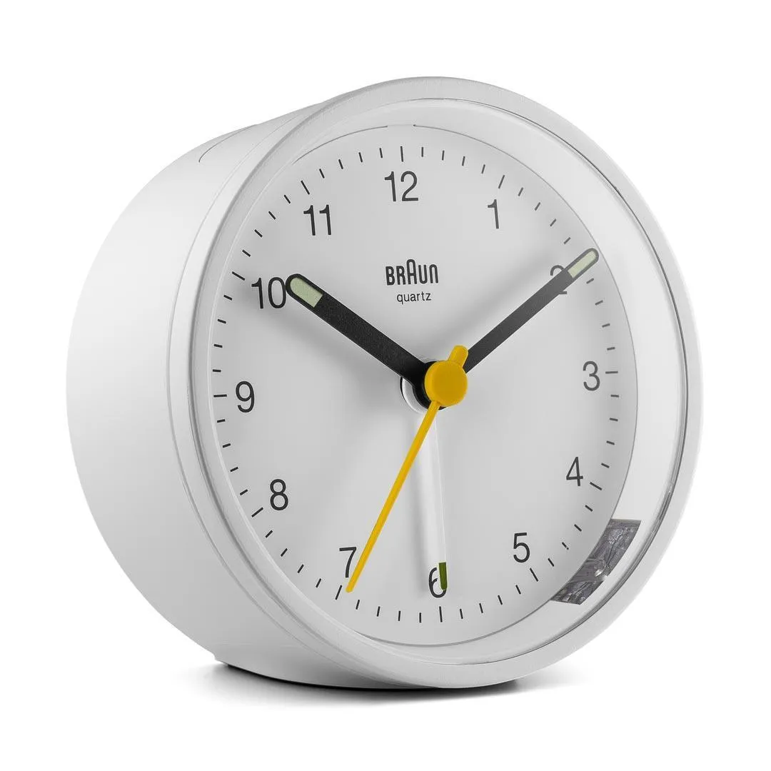 Braun BC 12 W klassisk analog v&auml;ckarklocka - Vit