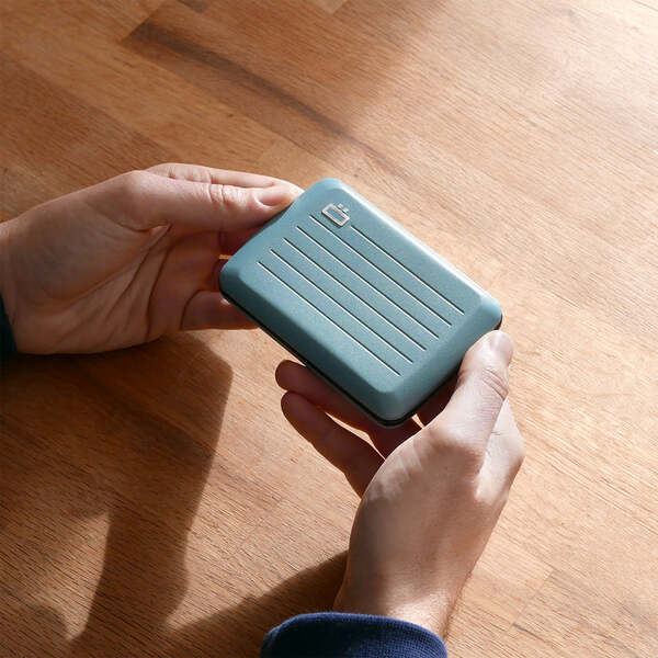 &Ouml;GON Smart Case V2 Arctic Blue