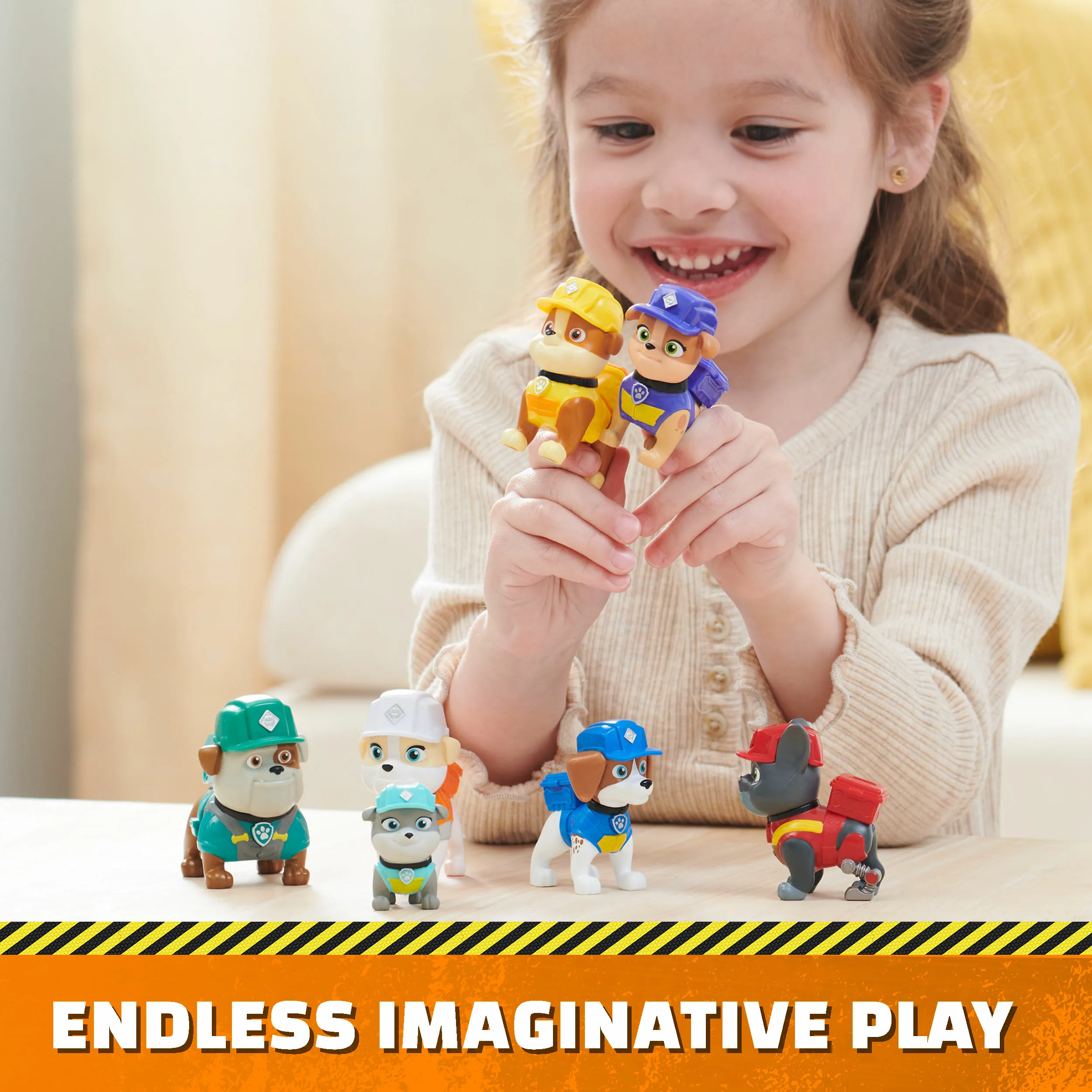 Spin Master Rubble & Crew - Toy Figure Gift Set with 7 Dog Figures