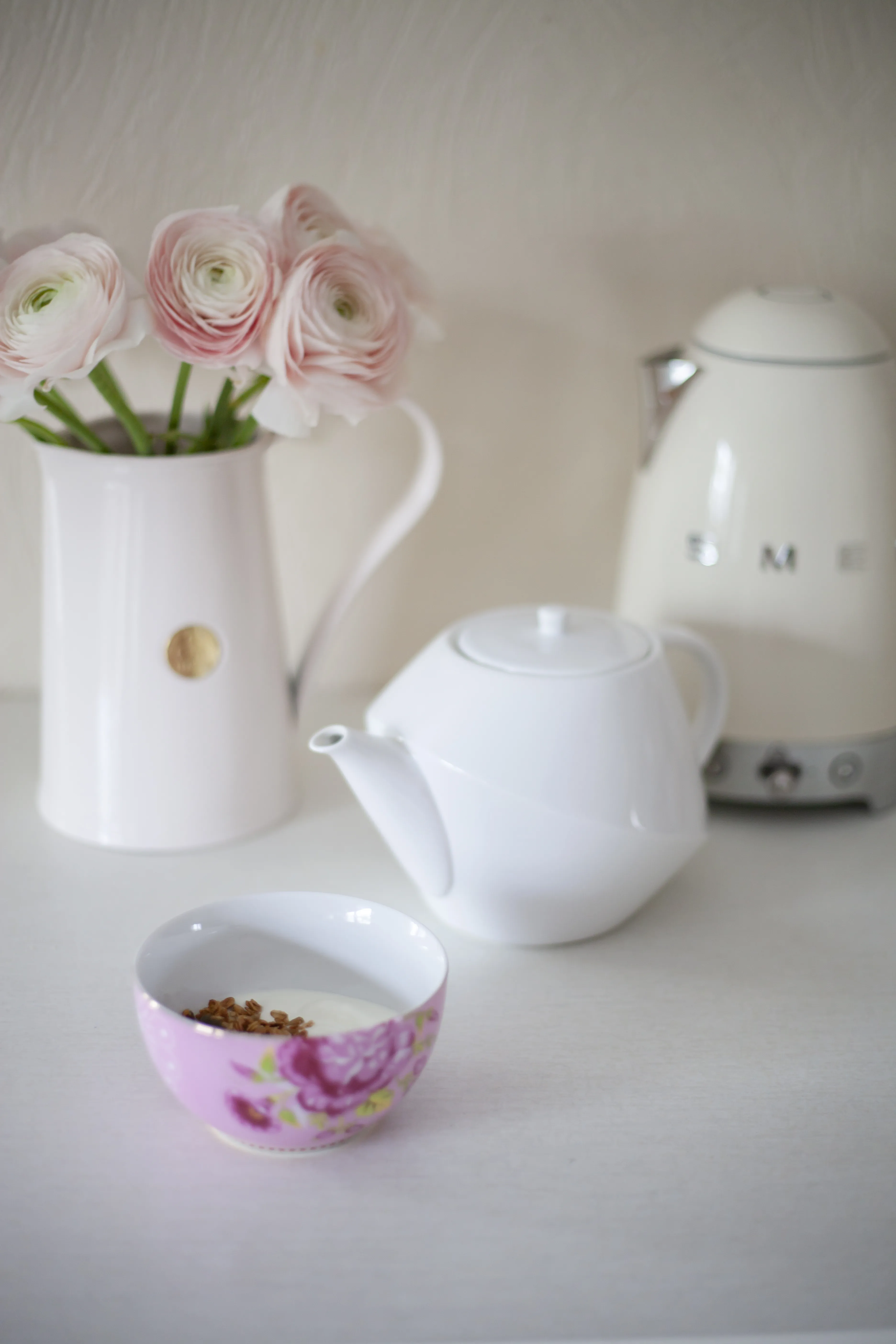 Smeg 50's Style -vedenkeitin, Kerma, 1.7l