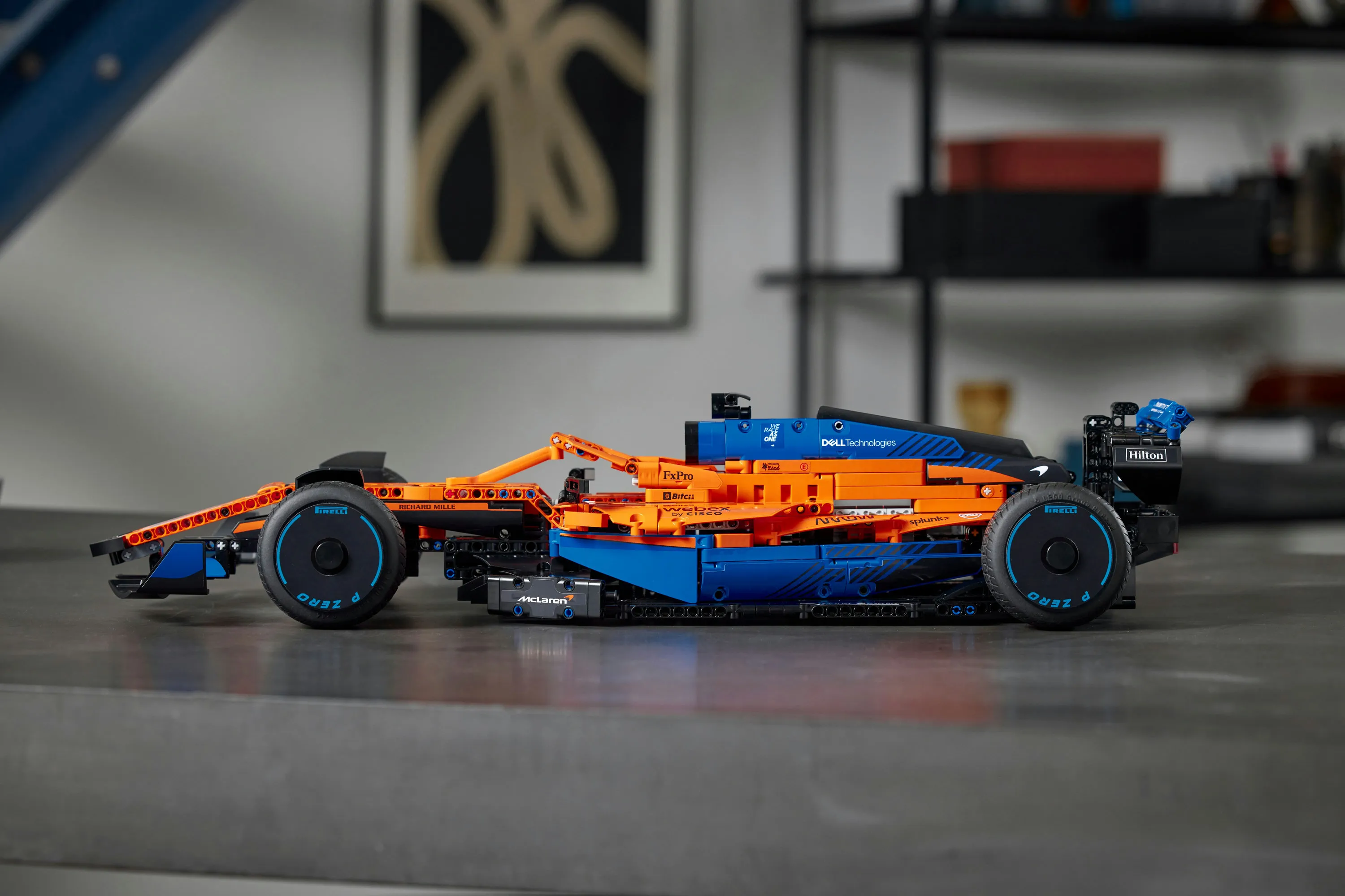 LEGO Technic McLaren Formula 1 Racerbil 42141