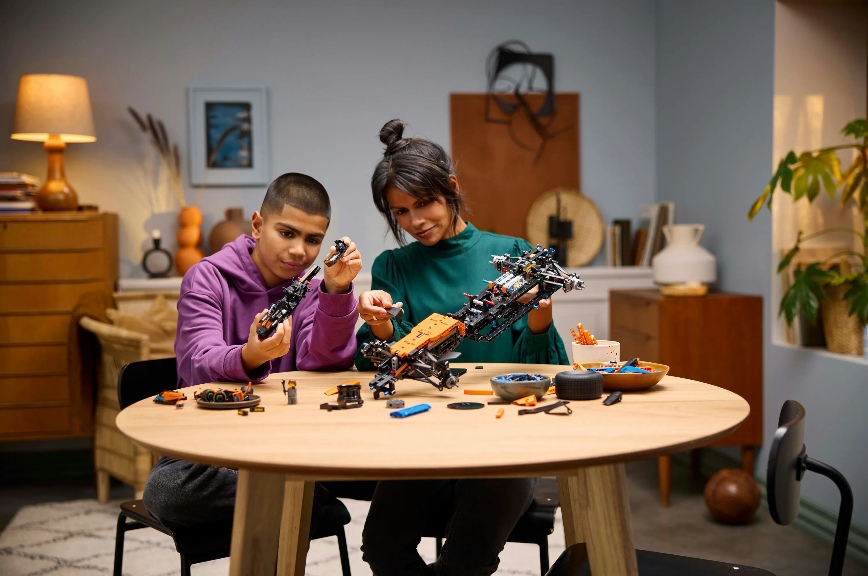 LEGO Technic McLaren Formula 1 Racerbil 42141