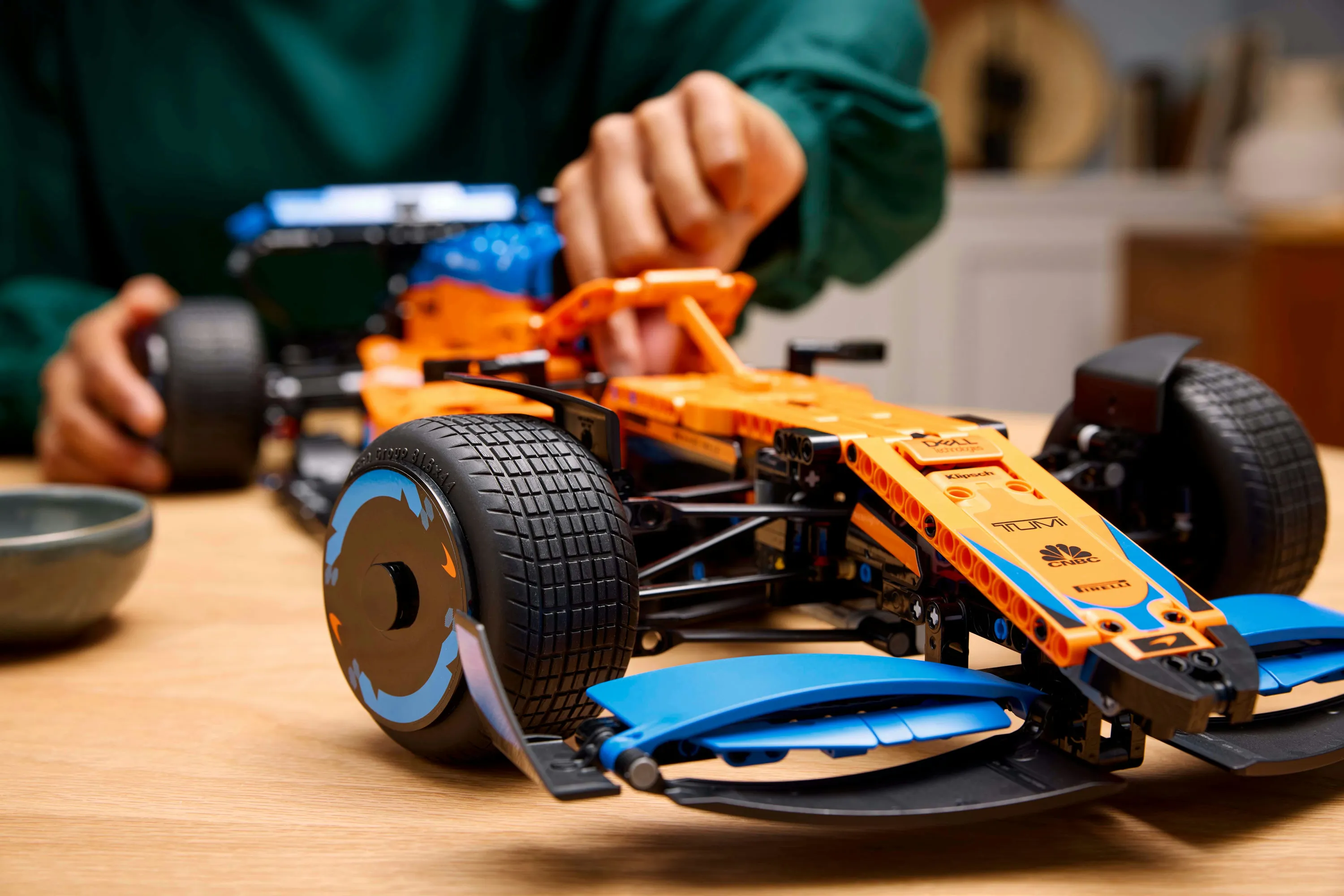 LEGO Technic McLaren Formula 1 Racerbil 42141