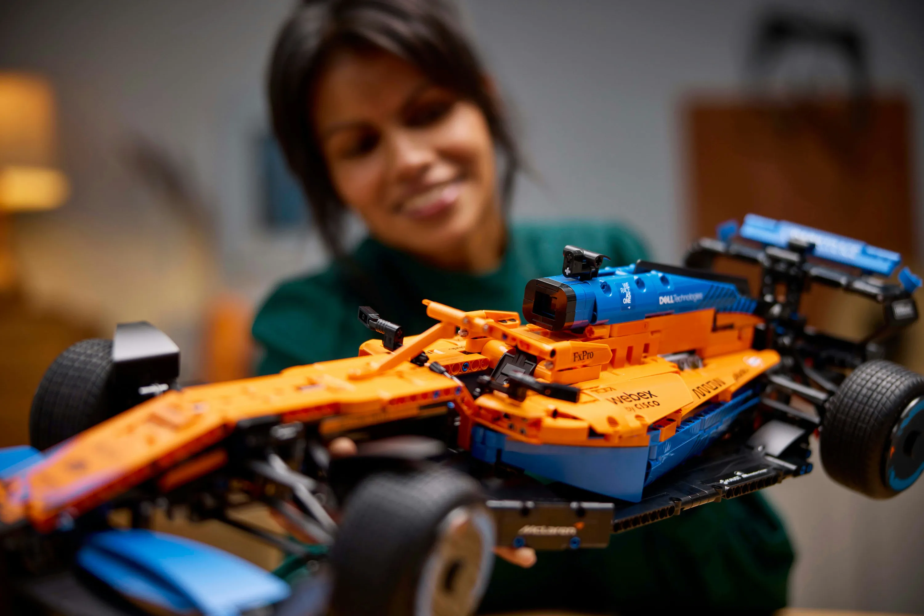 LEGO Technic McLaren Formula 1 Racerbil 42141