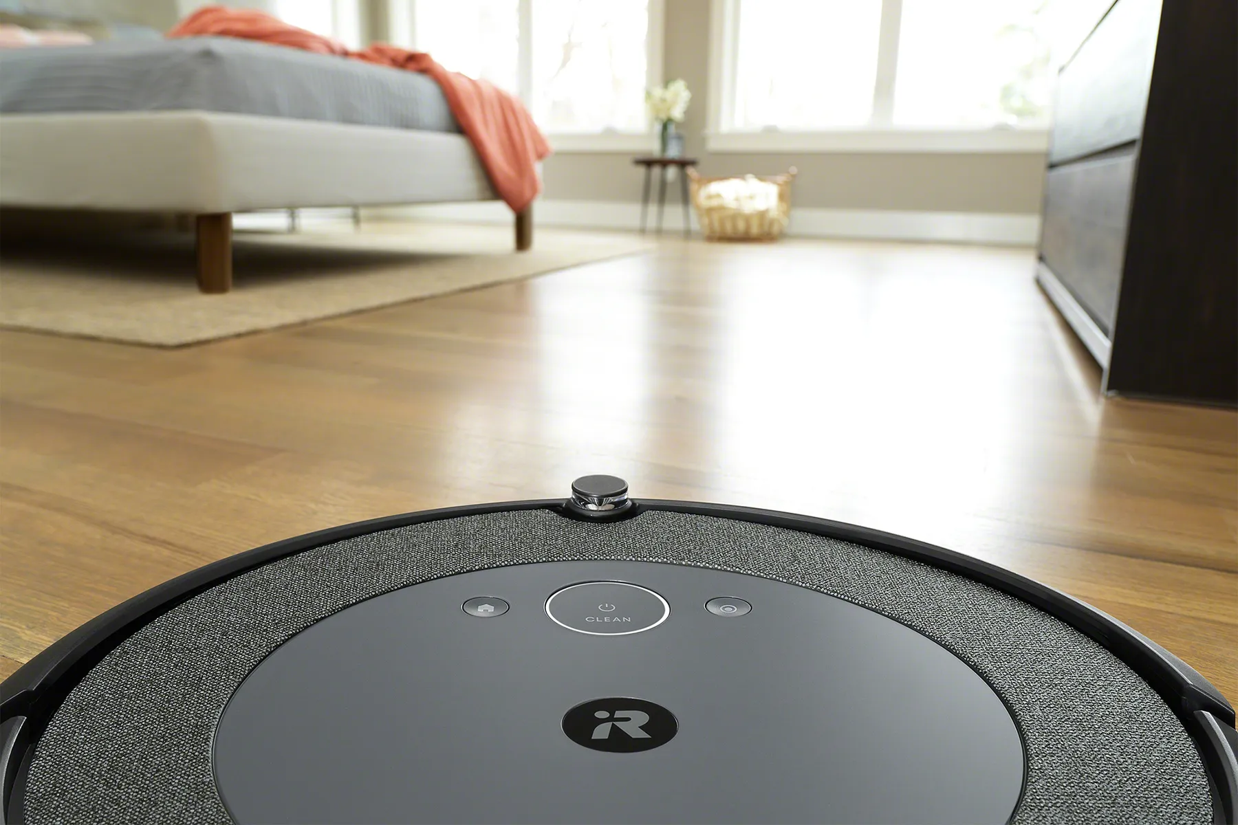 IROBOT I3 - Robot Vacuum cleaner