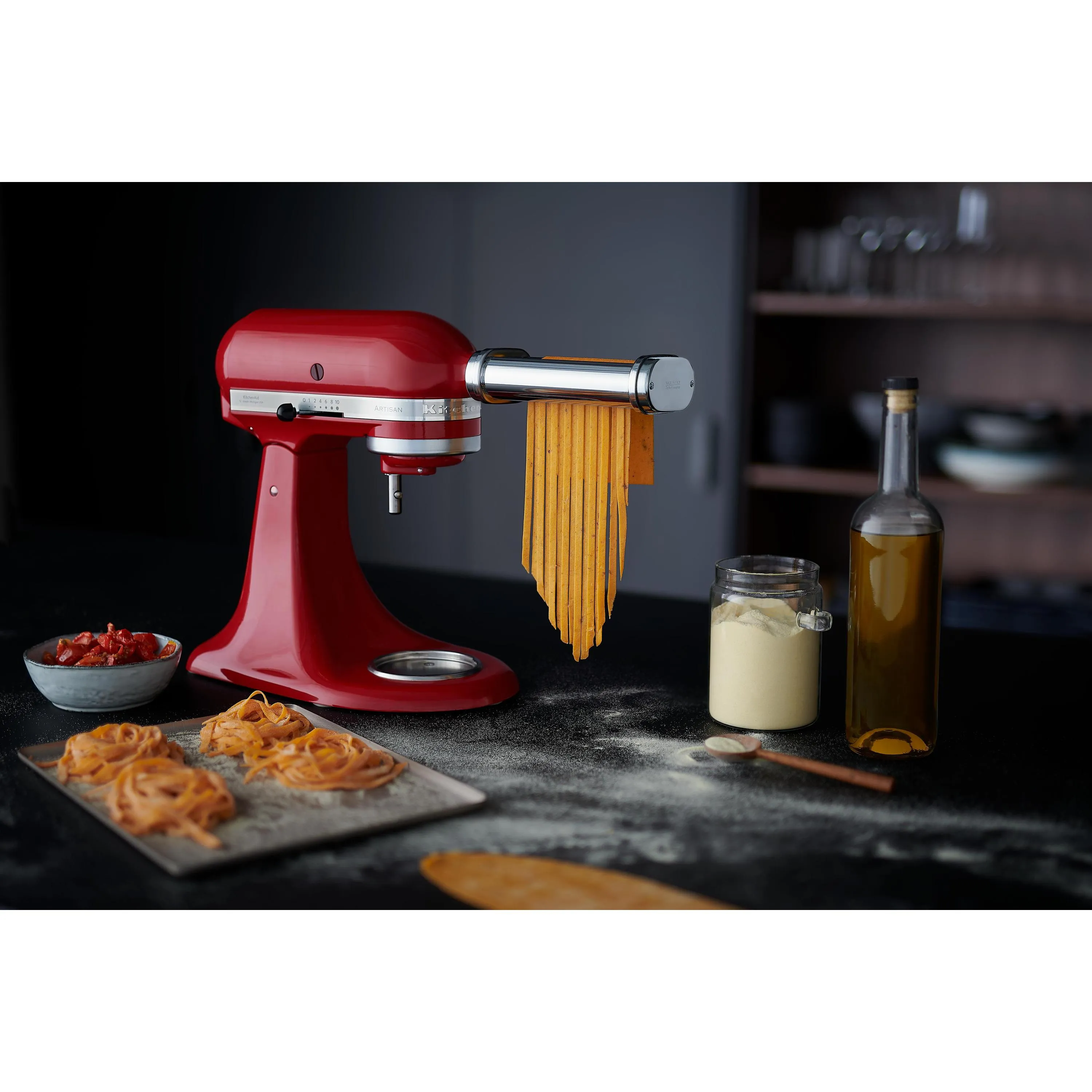 KitchenAid Artisan 5KSM125EER Stand Mixer, 300 W, 4.7 L, Empire Red