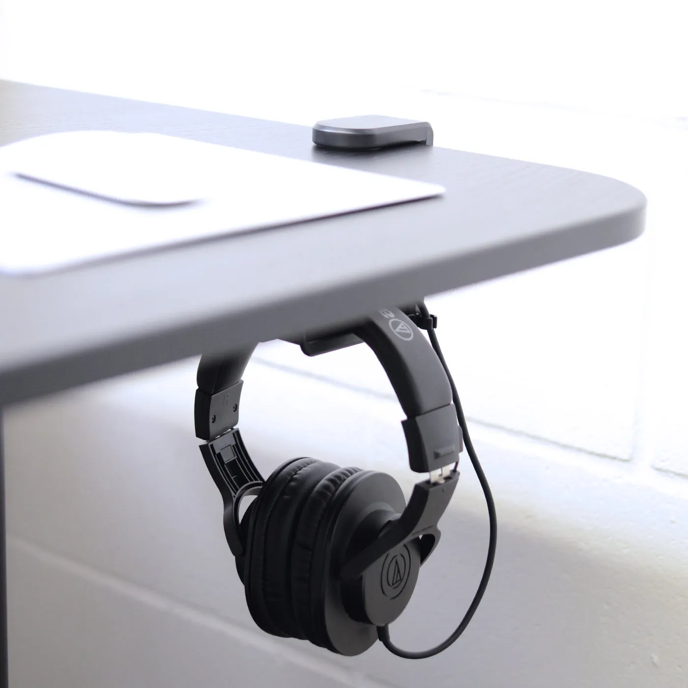 DESIRE2 Holder for Headphone/Headset Black Mount of your Desk