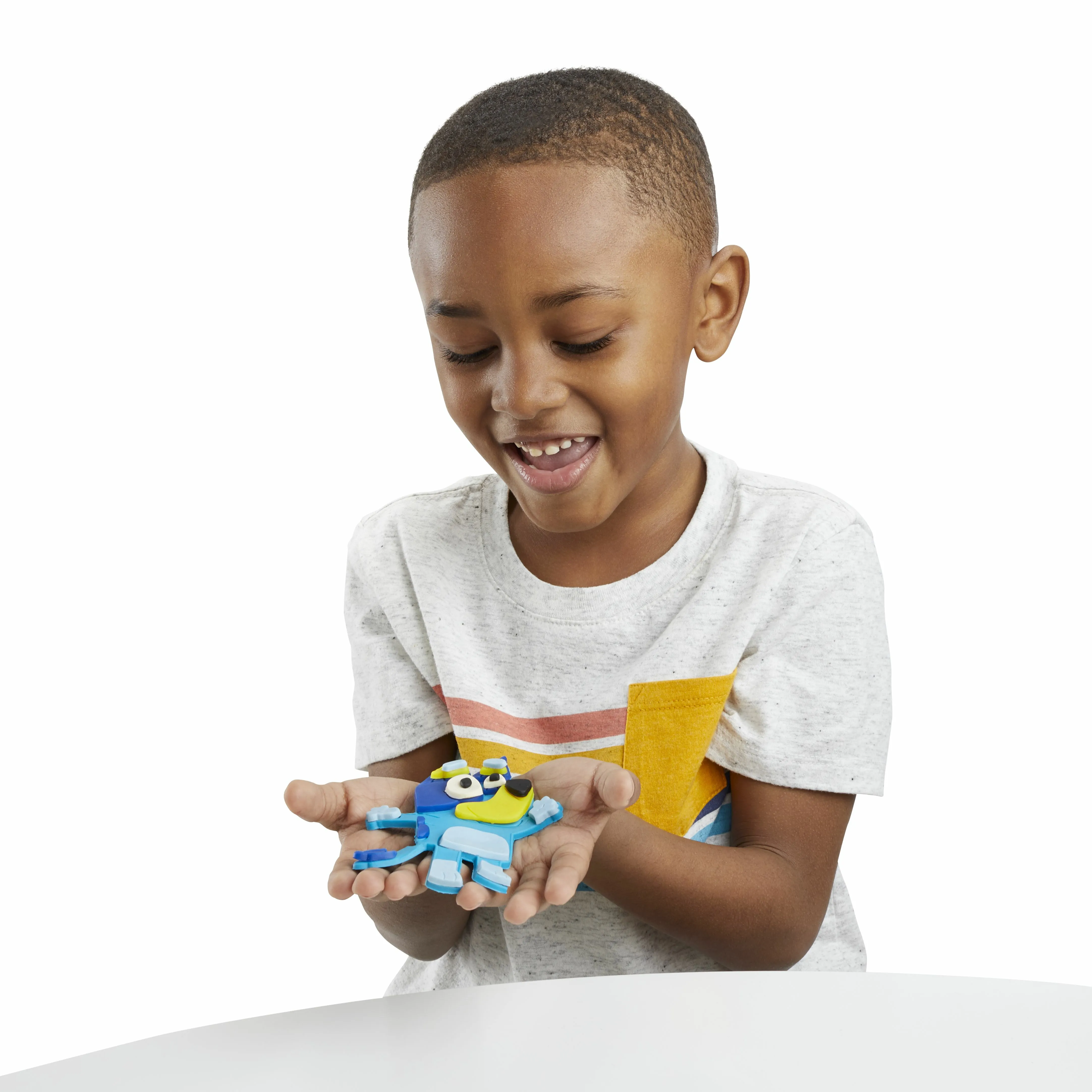 Play-Doh Bluey Make 'n Mash Costumes Playset
