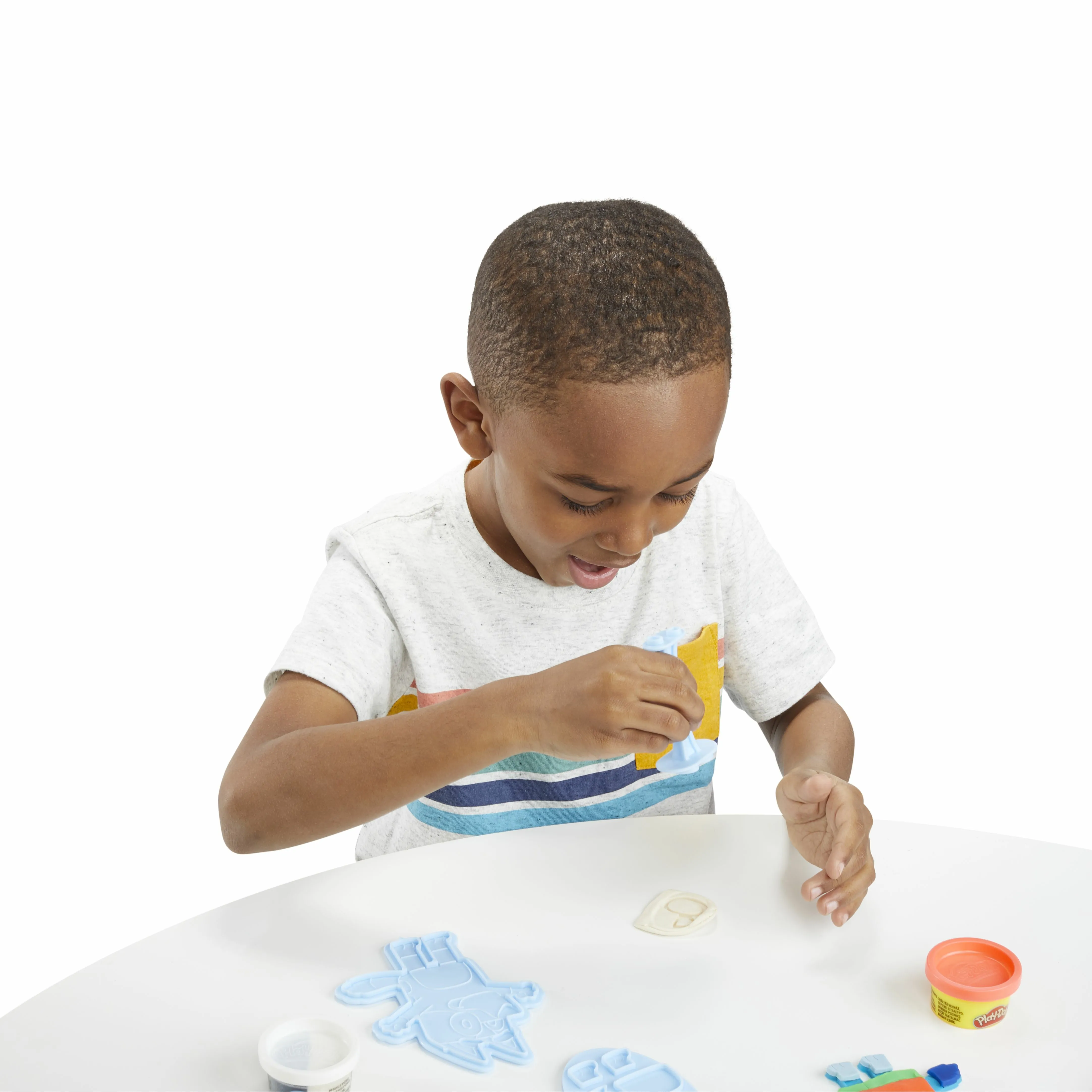 Play-Doh Bluey Make 'n Mash Costumes Playset