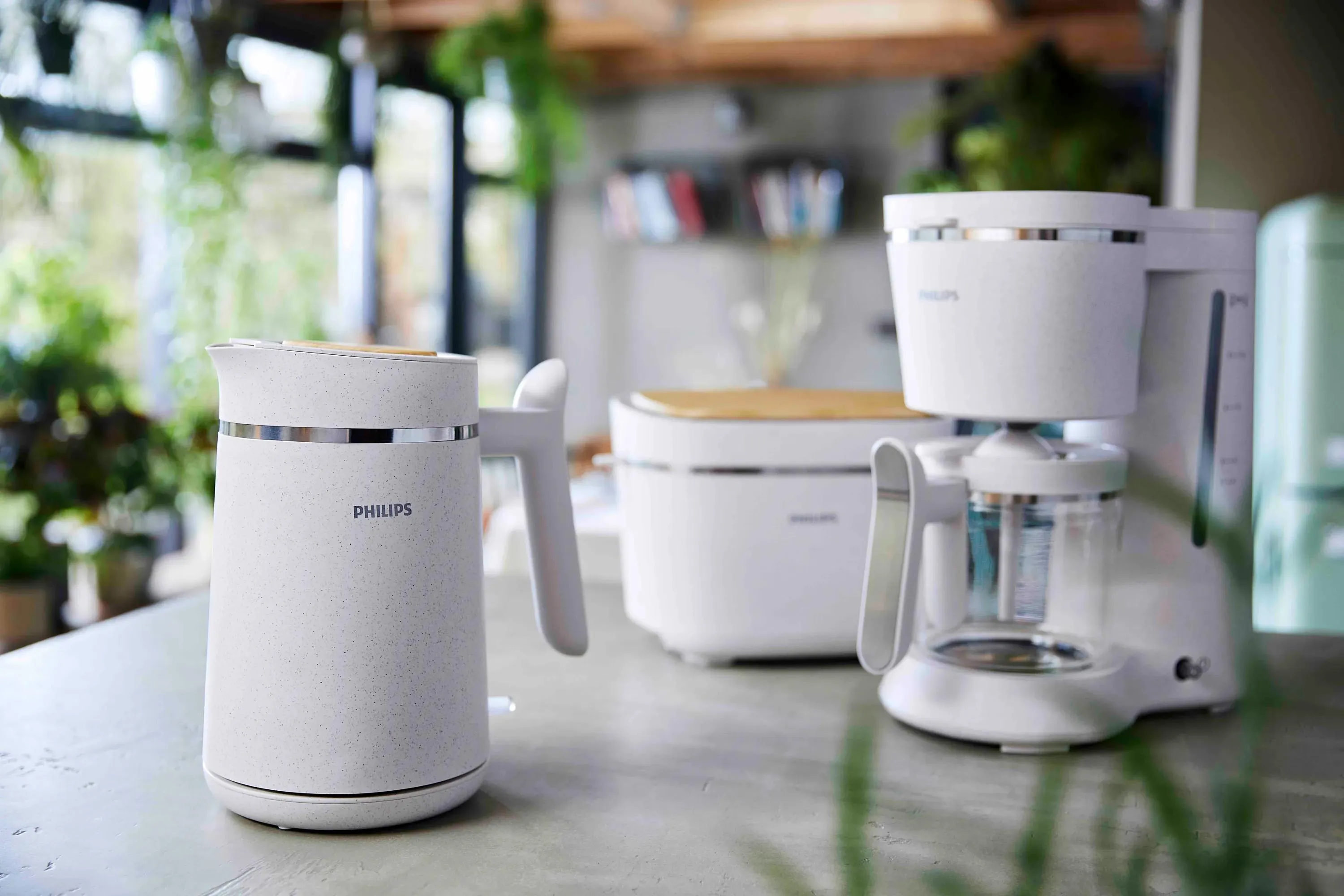 Philips HD9365/10 Eco Conscious Edition kettle, 1.7L, 2200W, Silky white matte