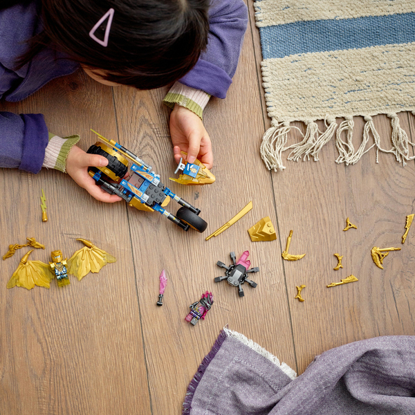 Lego Ninjago Jayn kultainen lohik&auml;&auml;rmemoottoripy&ouml;r&auml; 71768