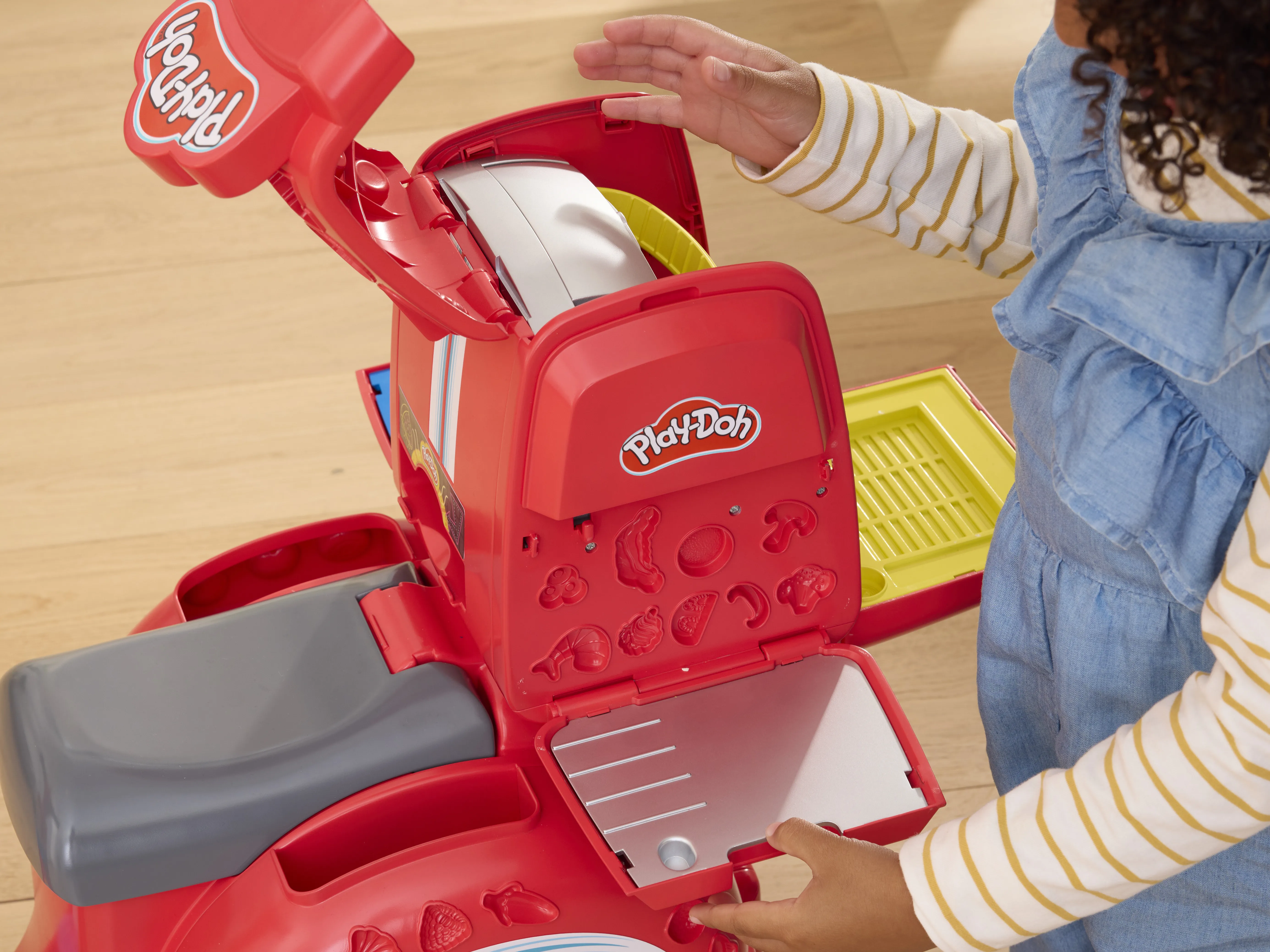 Play-Doh Pizza Delivery Scooter