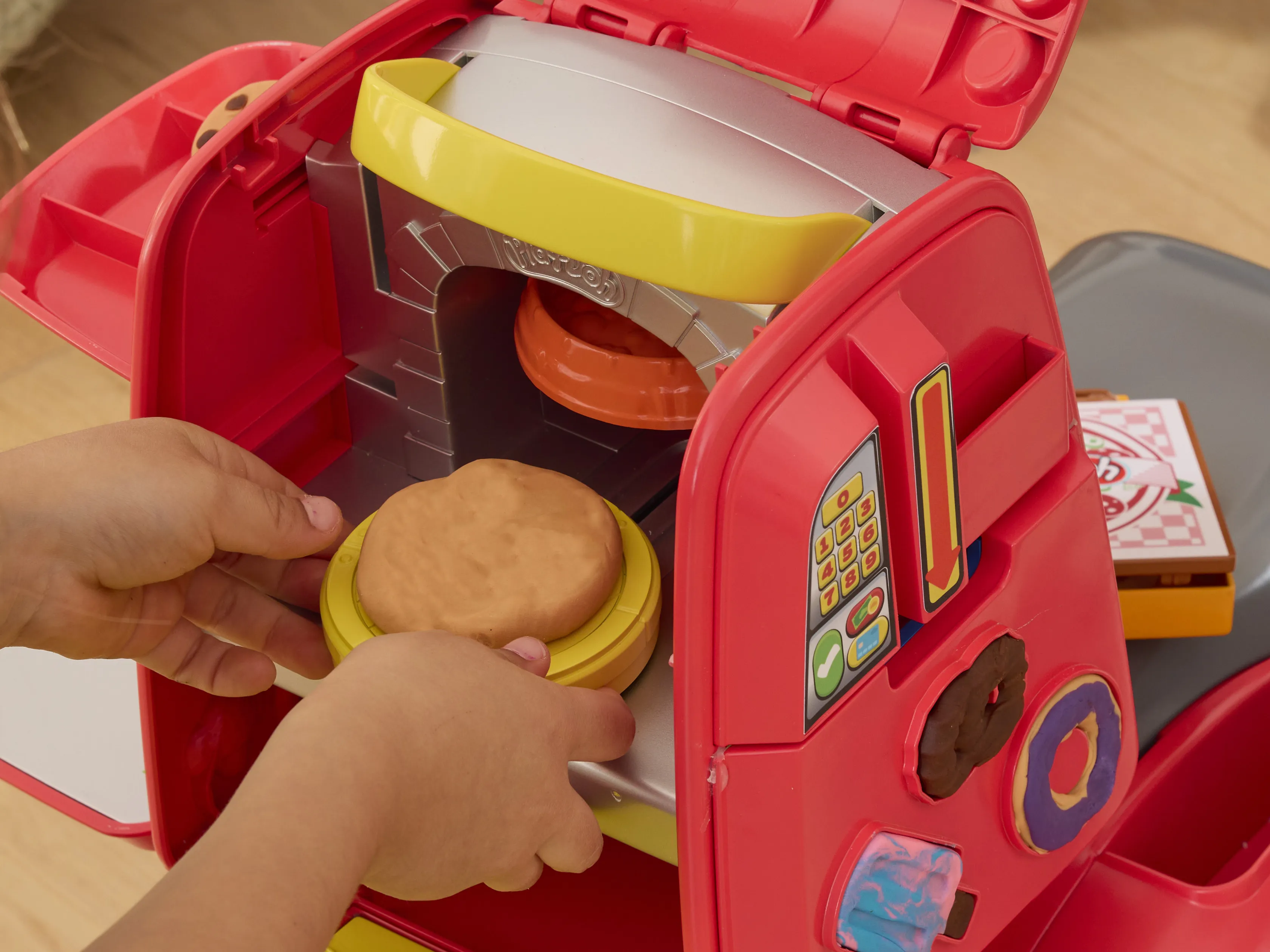 Play-Doh Pizza Delivery Scooter
