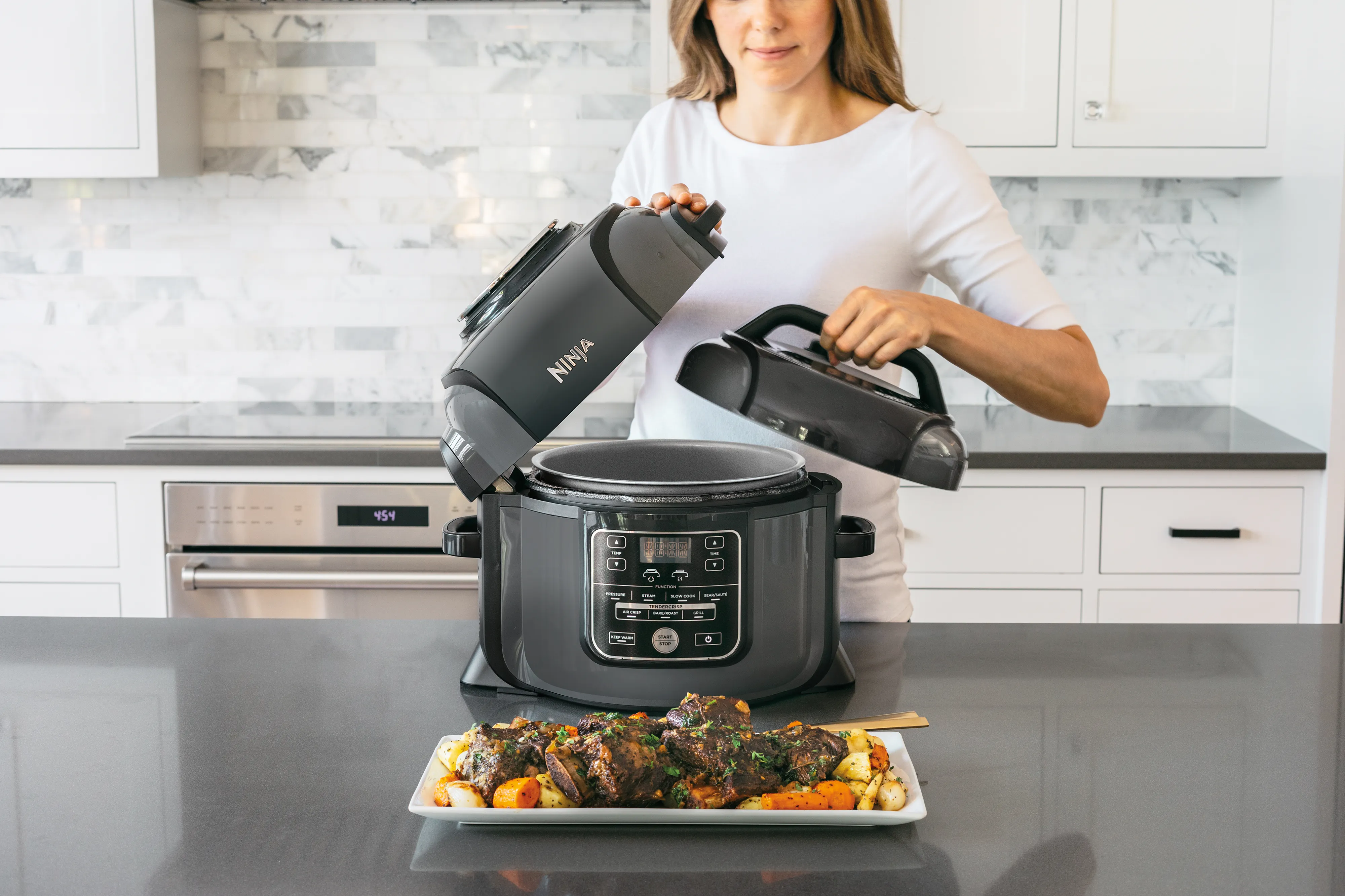 Ninja Foodi 7-in-1 Multi-Cooker OP300EU -multicooker, black, 6l