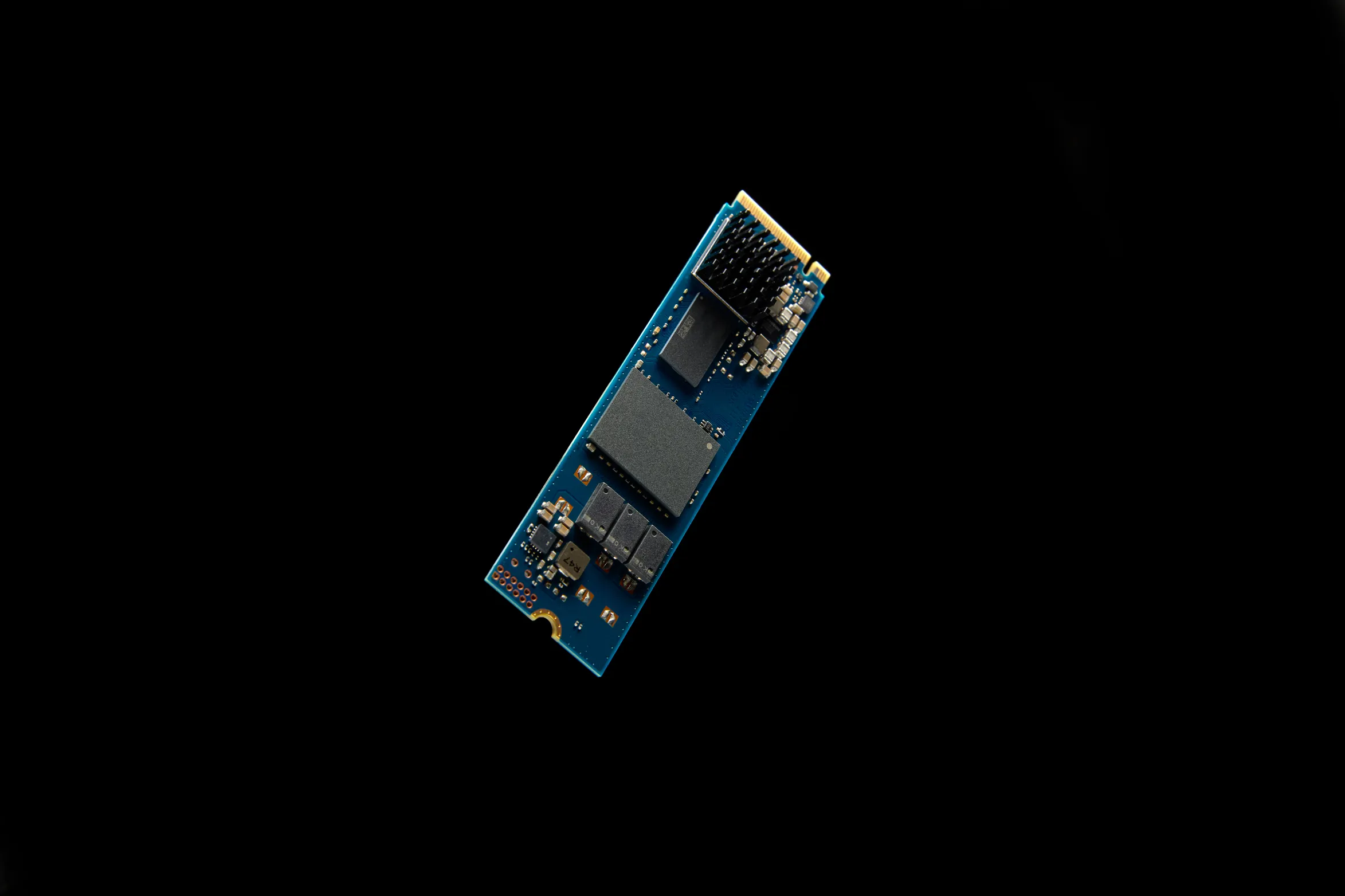 Kingston 960G DC2000B PCIe 4.0 M.2 2280 Enterprise SSD 960GB, PCIe 4.0, M.2 - SSD