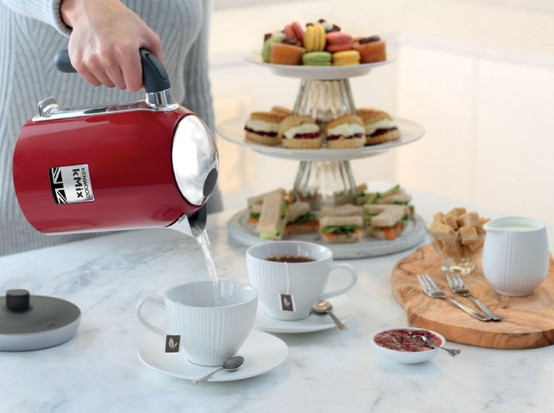 (L&ouml;yt&ouml;nurkka) Kenwood kMix ZJX650RD -vedenkeitin, 1,0 l, 2200 W, punainen