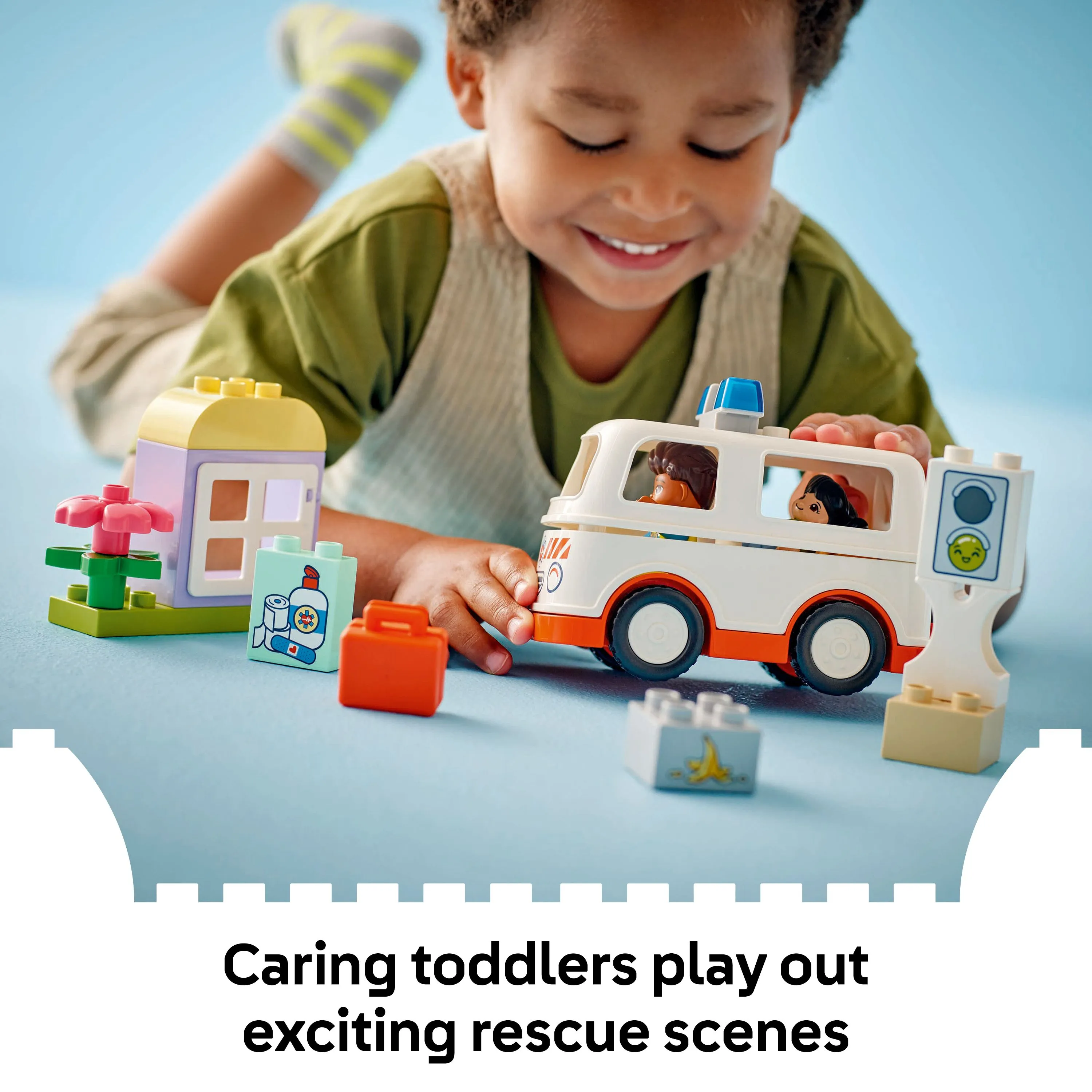 LEGO DUPLO Ambulans och f&ouml;rare 10447