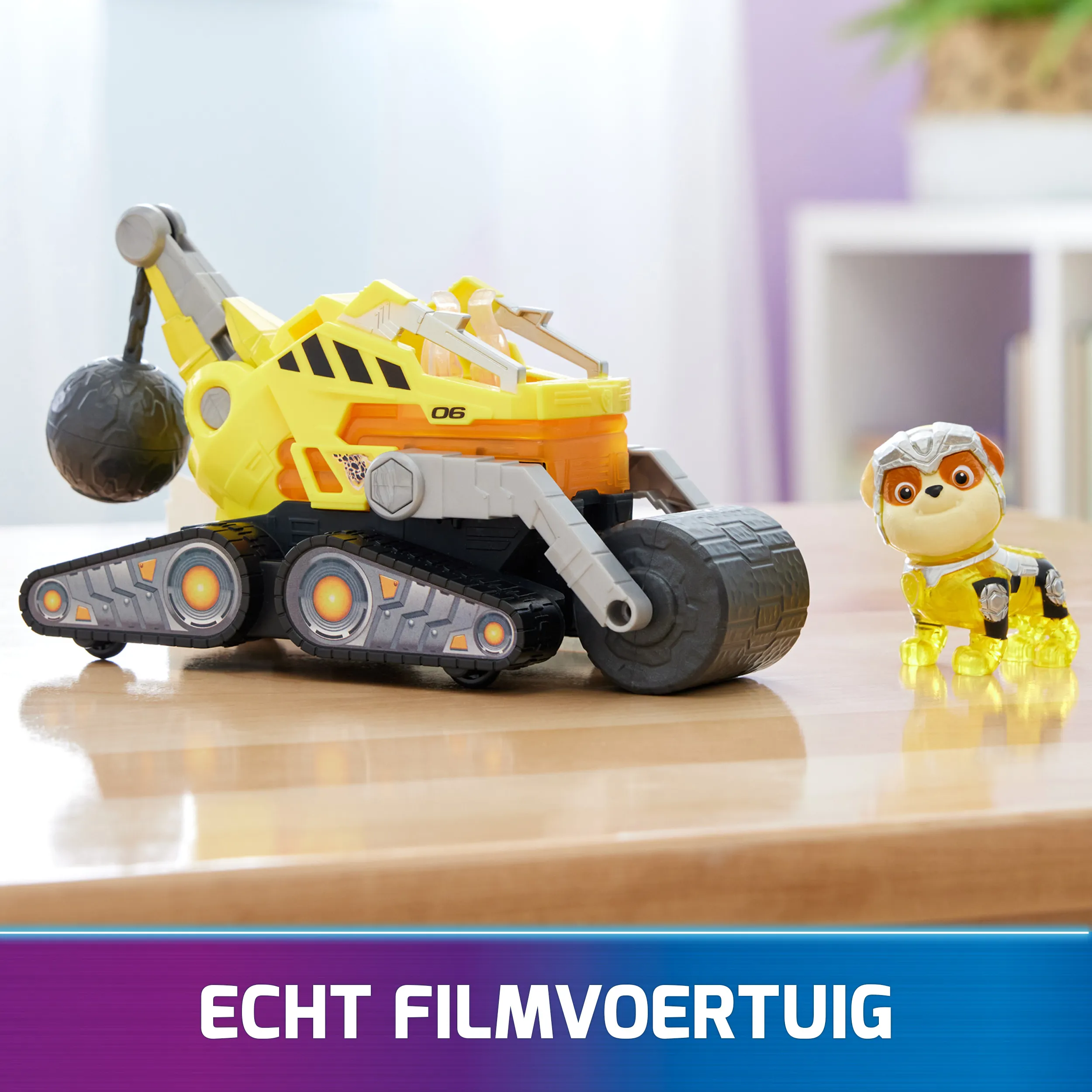 Spin Master Paw Patrol Mighty movie - basic vehicle from Rubble with puppy figure, toy vehicle