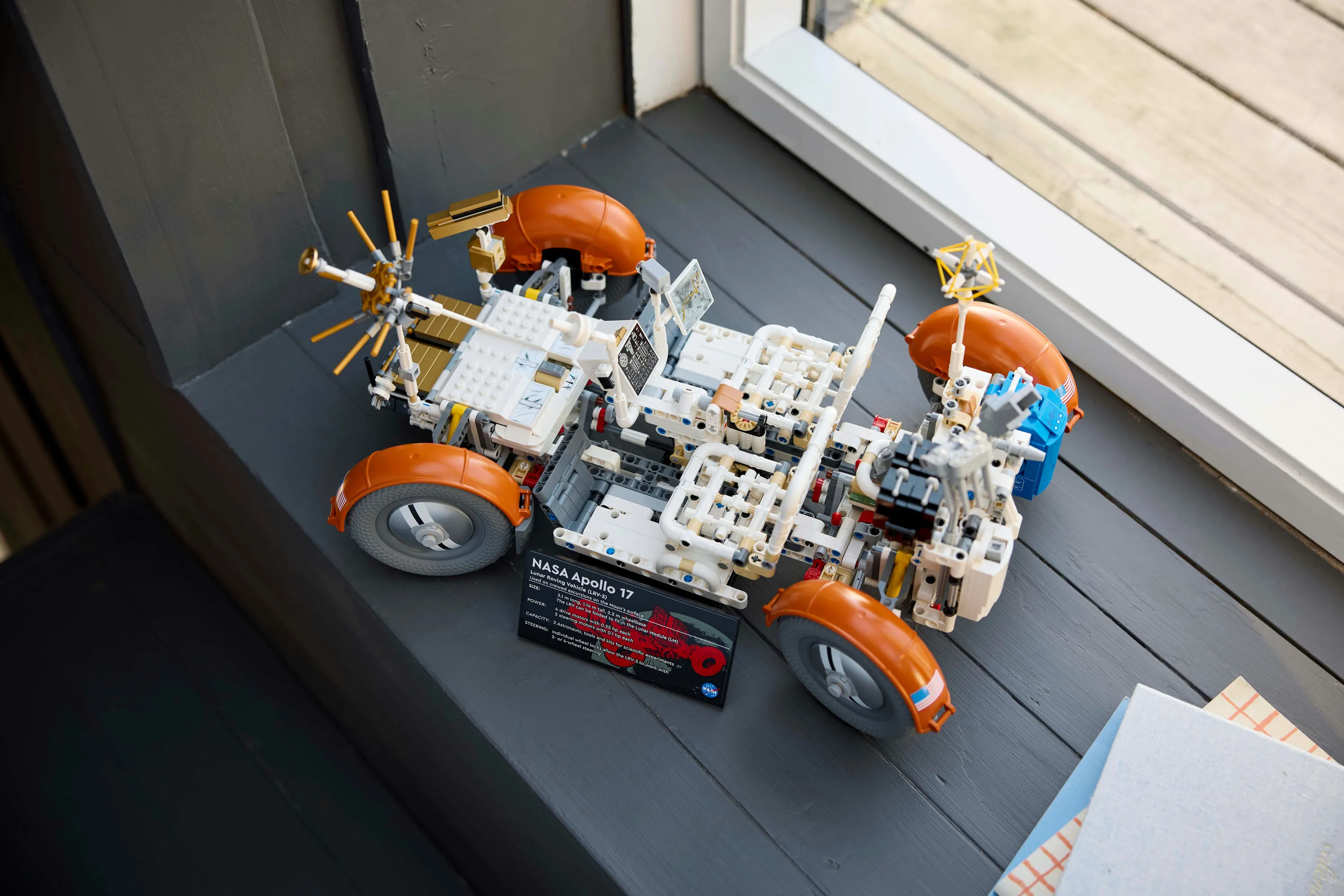 LEGO Technic NASA Apollo Moon Rover 42182
