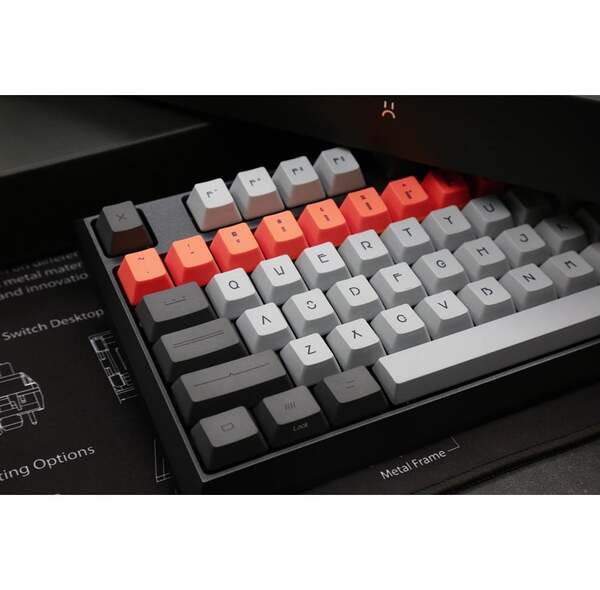 Varmilo VCS88 Cliff Bot:Lie TKL/Wireless/BT/2.4G/PBT/MX Brown Varmilo VCS88 Cliff Bot:Lie TKL/Wireless/BT/2.4G/PBT/MX Brown