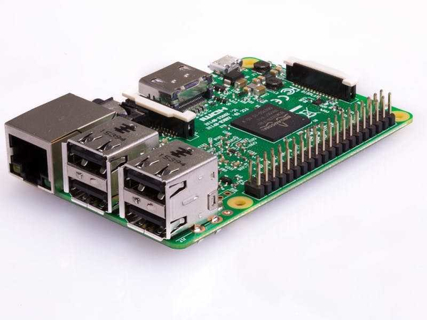 Raspberry Pi 3 Model B  -yhden piirilevyn tietokone