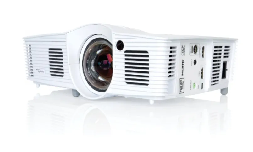 Optoma EH200ST - DLP-projektori - 3D - 3000 ANSI lumenia - 1920 x 1080 - 16:9 - HD 1080p - kiinte&auml;t short-throw -linssit