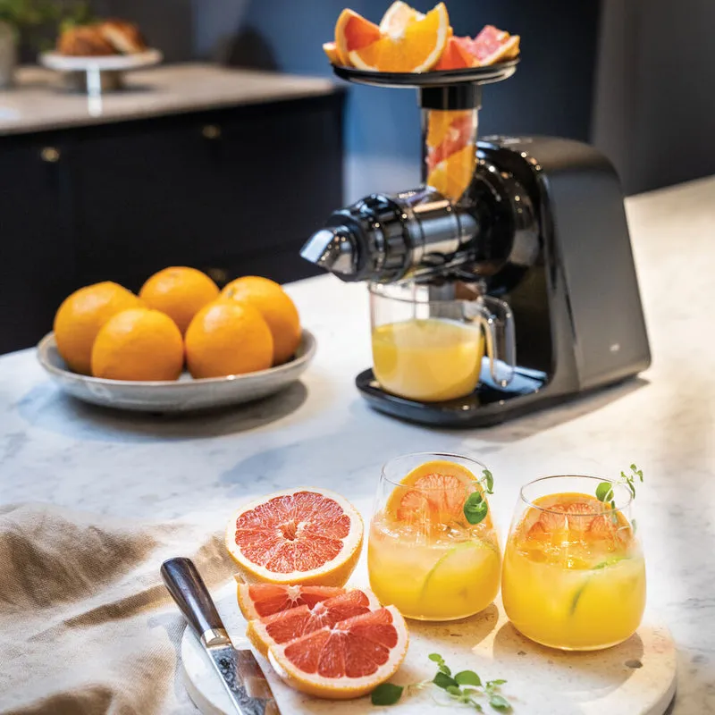 Wilfa JuiceMaster Fresh SJ1B-500 - slow juicer, 150W, Black