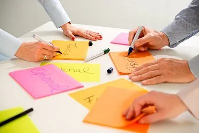 Post-it 6845SSP Super Sticky Meeting Notes 149x200 neon (4)