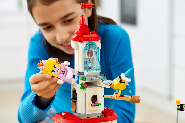 Lego Super Mario Cat Peach Suit and Frozen Tower Expansion Set 71407