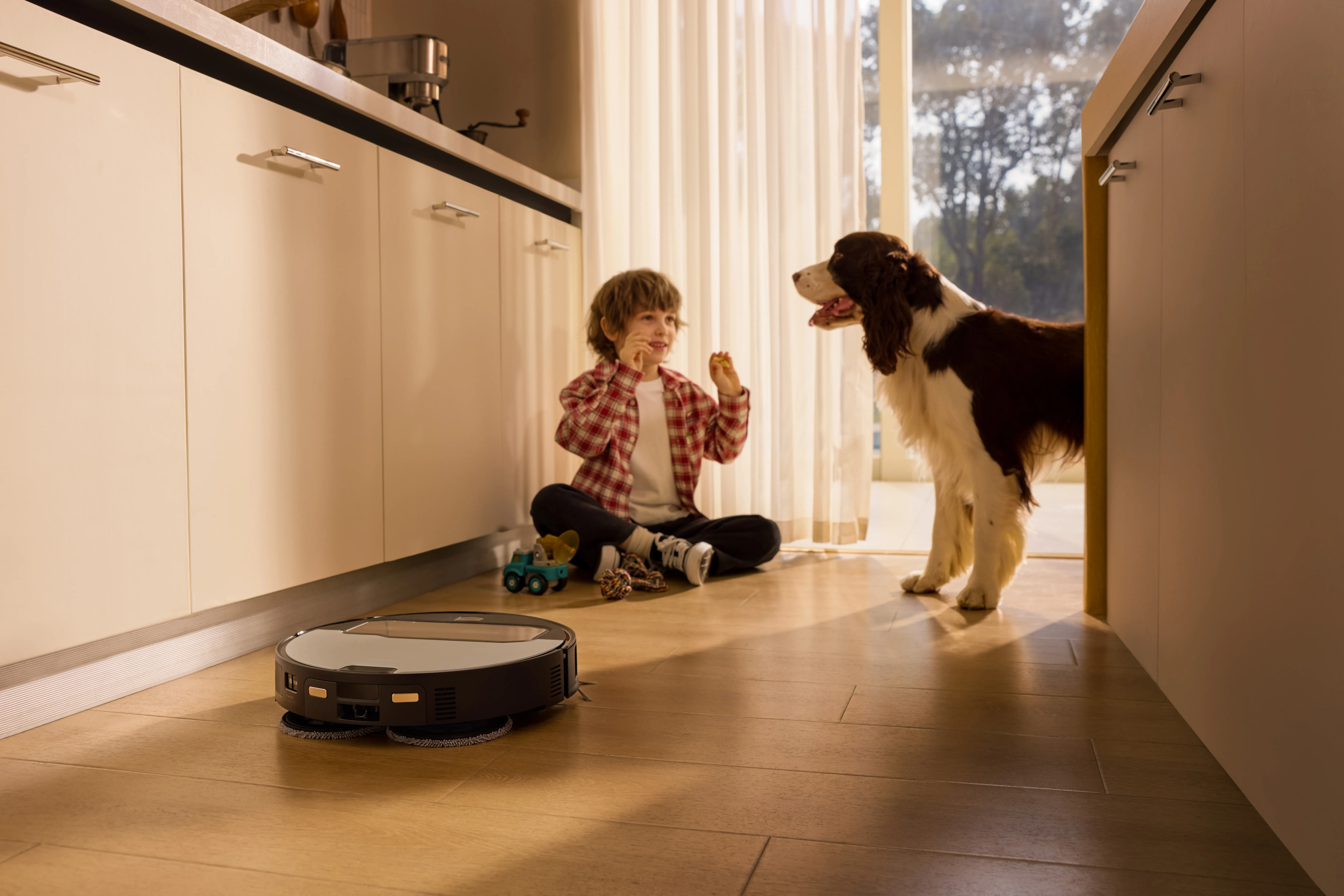 Roborock Saros Z70 Robot vacuum cleaner, Silver