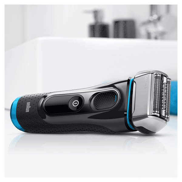 BRAUN PARRANAJOKONE 5190CC W&amp;D SERIES-5. Auto-Sensing moottori. Huoltokeskus. Lataa, puhdistaa ja desinfioi. Yksik&ouml;ss&auml; automaattiohjelma. FlexMotionTec on suunn