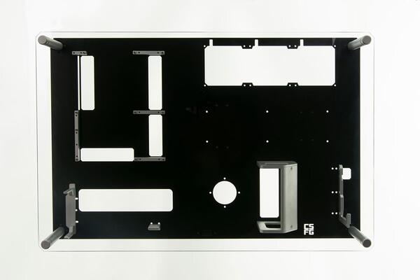 CSFG Tower of Doom - midi case, black