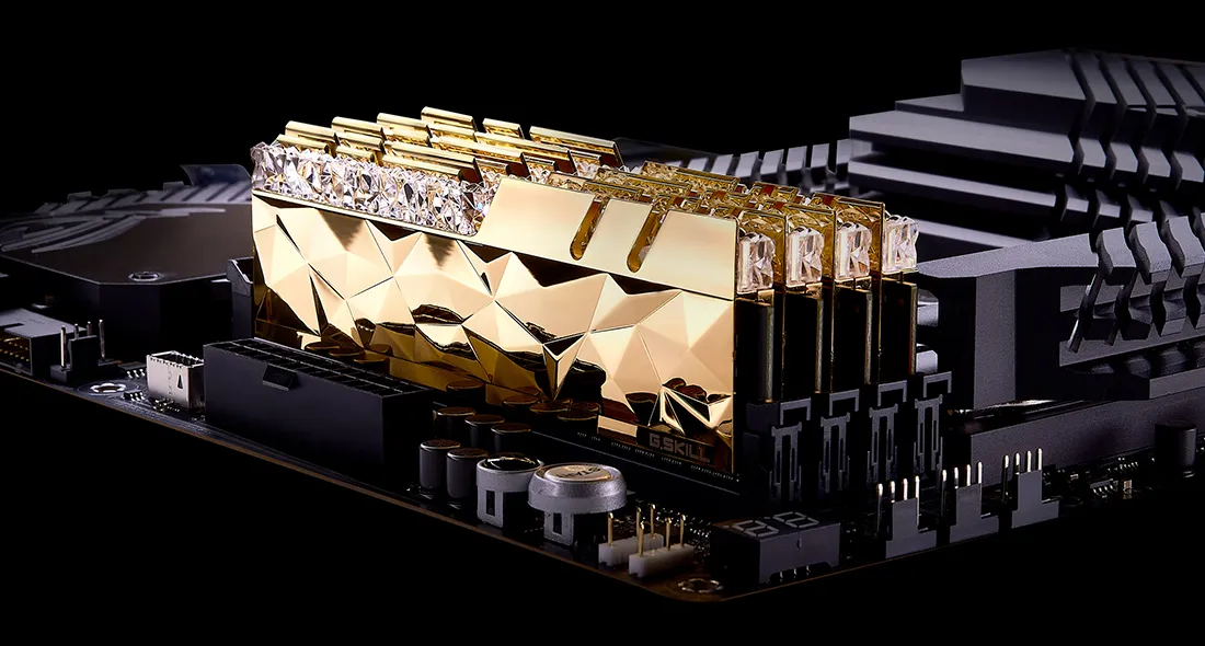 G.Skill Trident Z Royal Elite 64 GB (2 x 32 GB) DDR4 4000 MHz, CL18 - minne, Guld