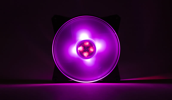 COOLER MASTER MasterFan Pro 140 AF RGB 140 x 140 x 25 mm 500 - 800 RPM
