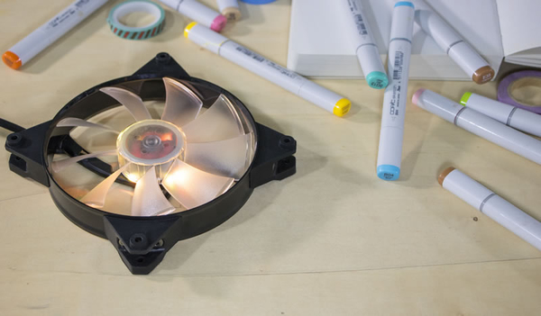 COOLER MASTER MasterFan Pro 140 AF RGB 140 x 140 x 25 mm 500 - 800 RPM