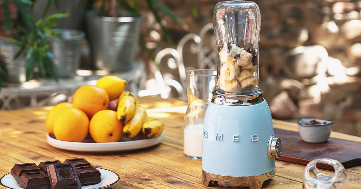 Smeg PBF01PBEU 300 W 600 ml blender, bl&aring;