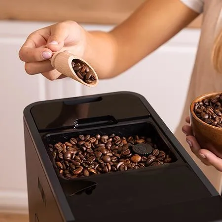 CECOTEC Cremmaet Latte manuell espressomaskin, svart