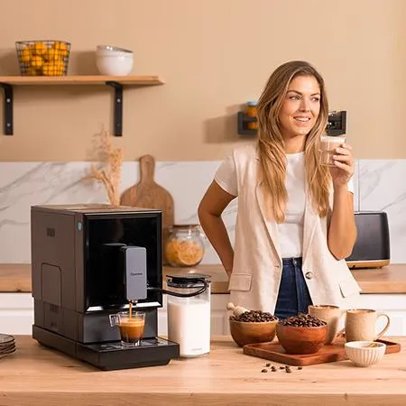 CECOTEC Cremmaet Latte manuell espressomaskin, svart