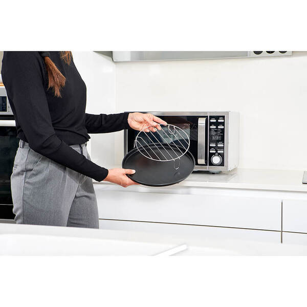 Black+Decker Mikro Digitaalinen -mikroaaltouuni, teräs/musta, 25l