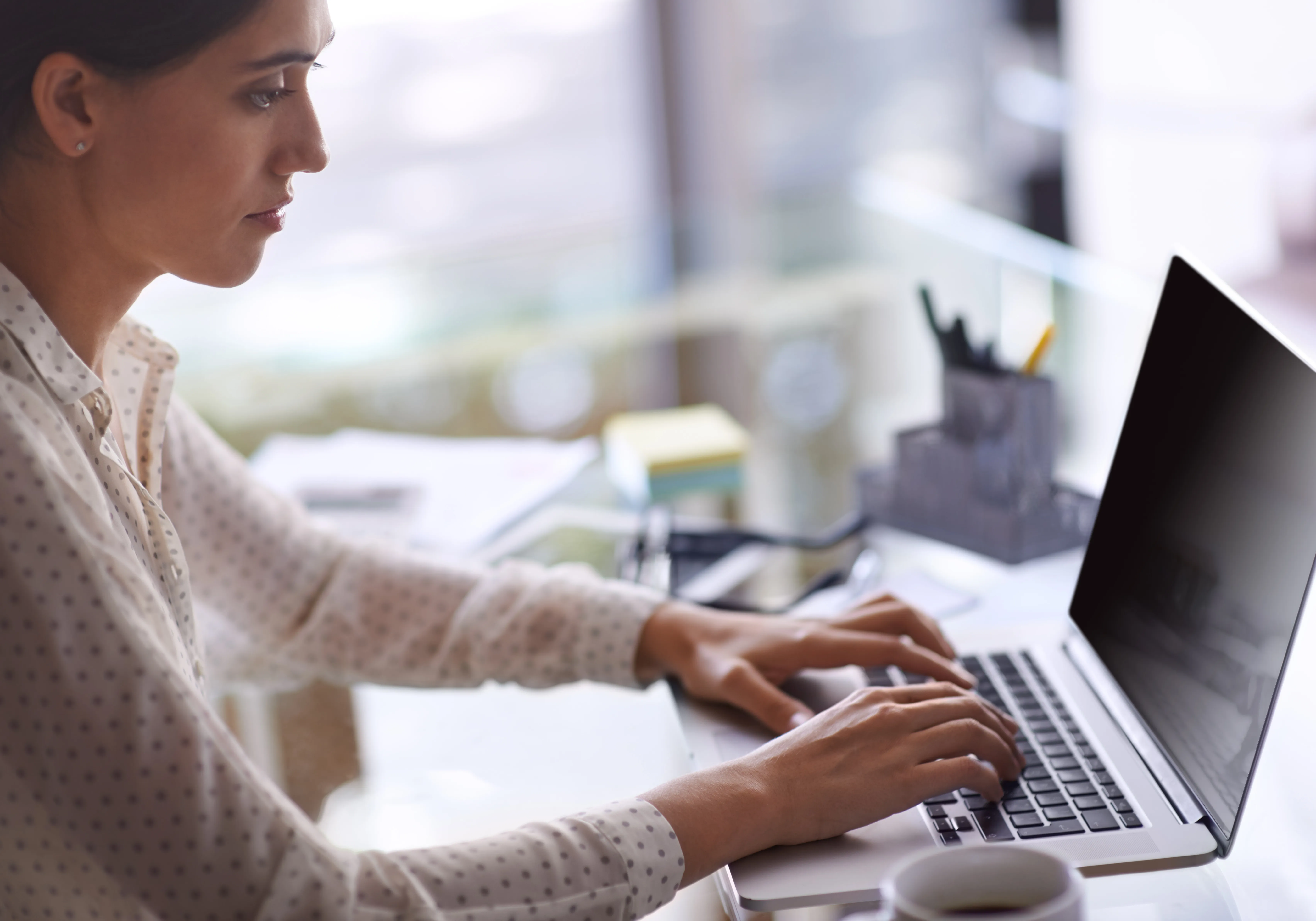 3M COMPLY Hinged Attachment System Privacy Filter for Laptop Bezel Frame