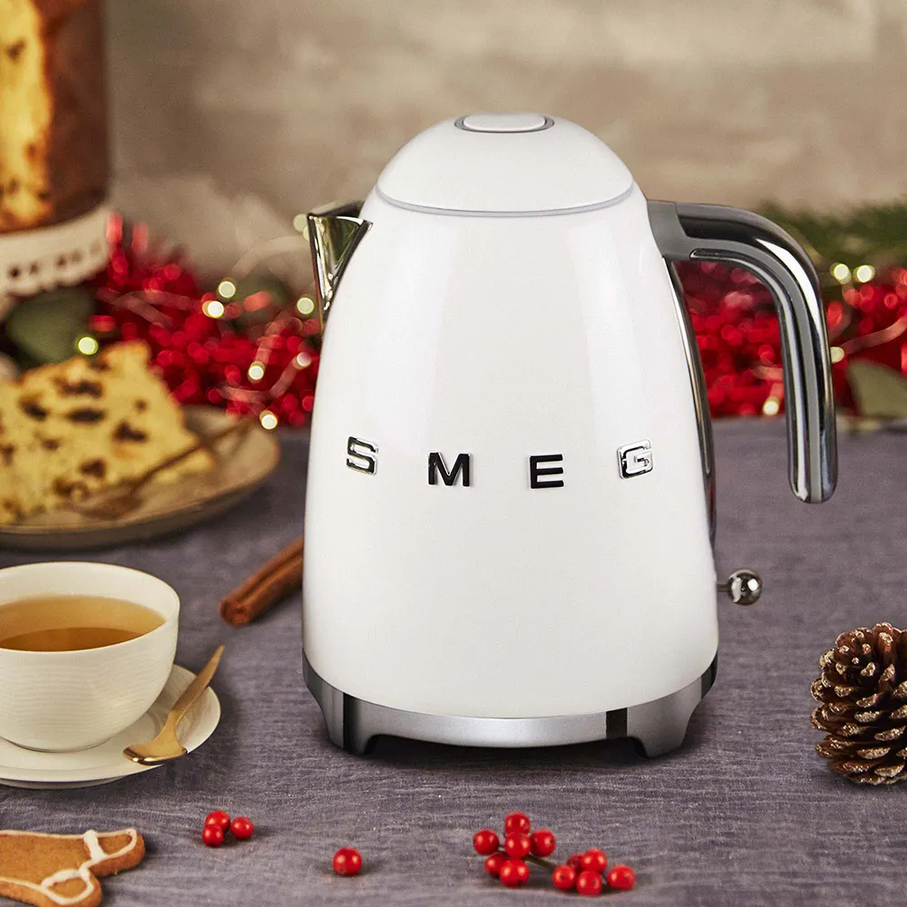 Smeg KLF03WHEU - vattenkokare, vit, 1.7L
