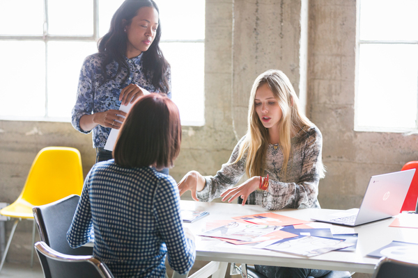 HP 13.3" Chromebook 13 Pro M5-6Y57, 32GB, Chrome OS - kannettava, hopea
