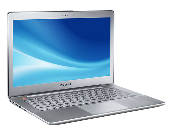 SAMSUNG NP730U3E 13.3&quot; Full HD/i5-3337U/6GB/128GB SSD/HD8570M 1 GB/W8