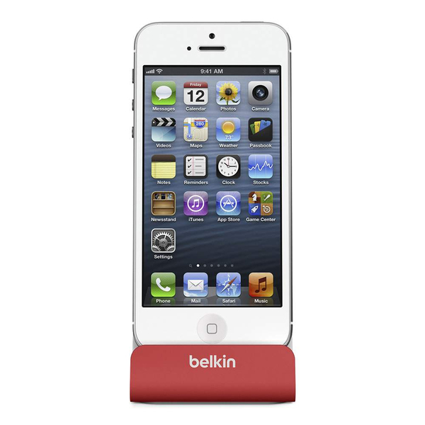 BELKIN Desktop Charge/Sync Dock Iphone