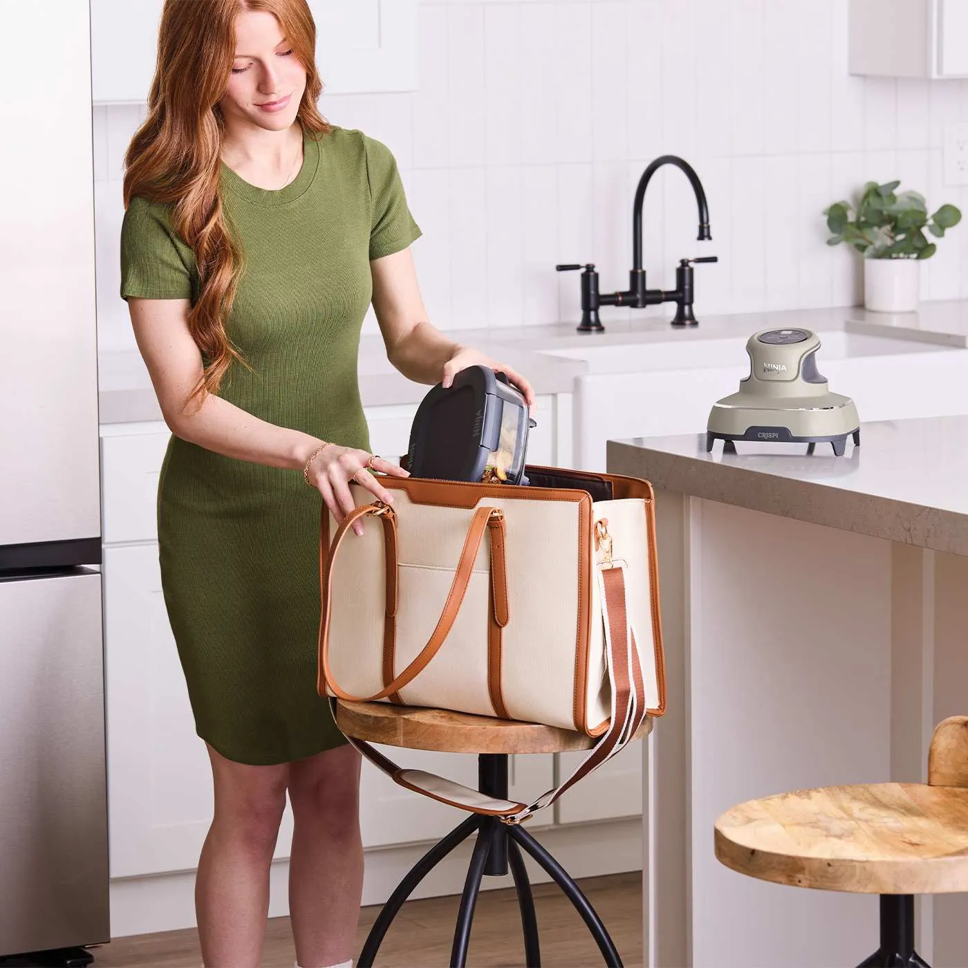Ninja Crispi FN101EUST, 3,8 l, 1,2 kg, 1700 W, airfryer, harmaa