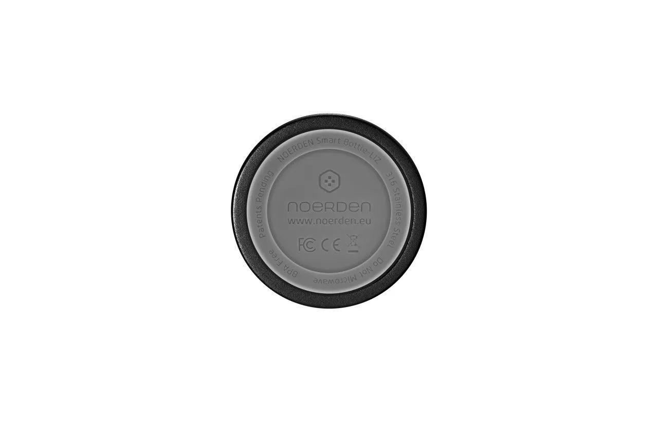 NOERDEN LIZ Smart Bottle 480 ml Black